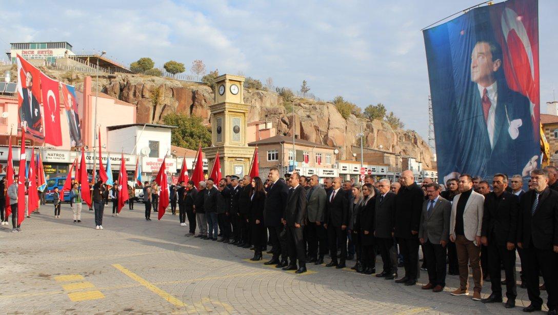 Cumhuriyetimizin kurucusu, Gazi Mustafa Kemal Atatürk'ü vefatının 86'ncı yıl dönümü dolayısıyla 10 Kasım Atatürk'ü Anma İlçe Programı yapıldı.